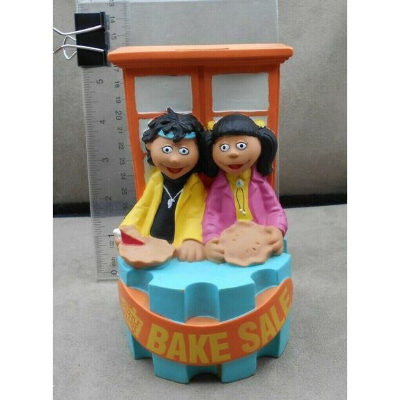 The Puzzle Place PVC Bake Sale Bank Kiki & Skye 1995 Vintage Lancit - Picture 2 of 7